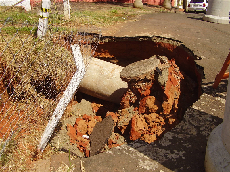 Cratera na Rua Croácia