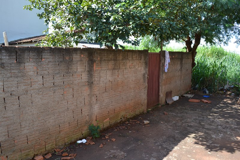 Felipe pede providências sobre casa no São Francisco.