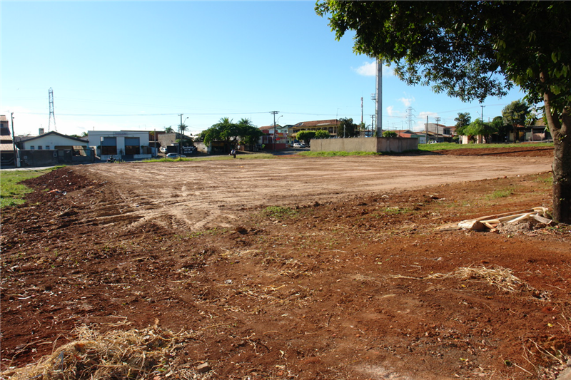 Campo de areia no Jardim Europa.