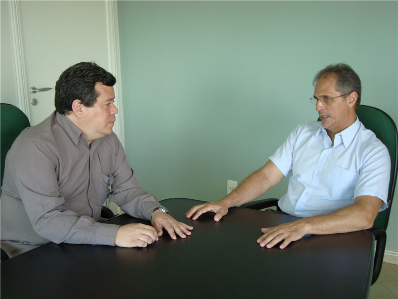 Alunos participaram hoje do Câmara do Futuro no Plenário Dr. Tancredo Neves 