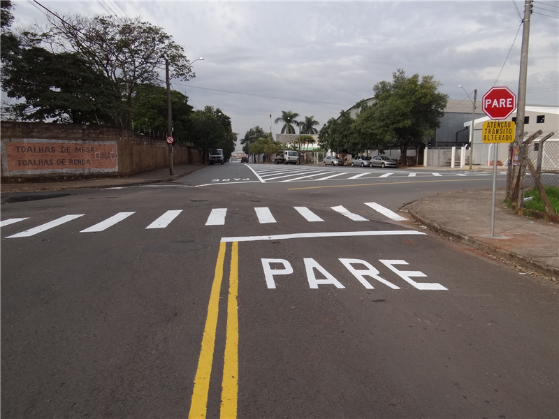Após solicitação de Pinguim, Prefeitura efetuou pintura de solo no Jardim Pérola
