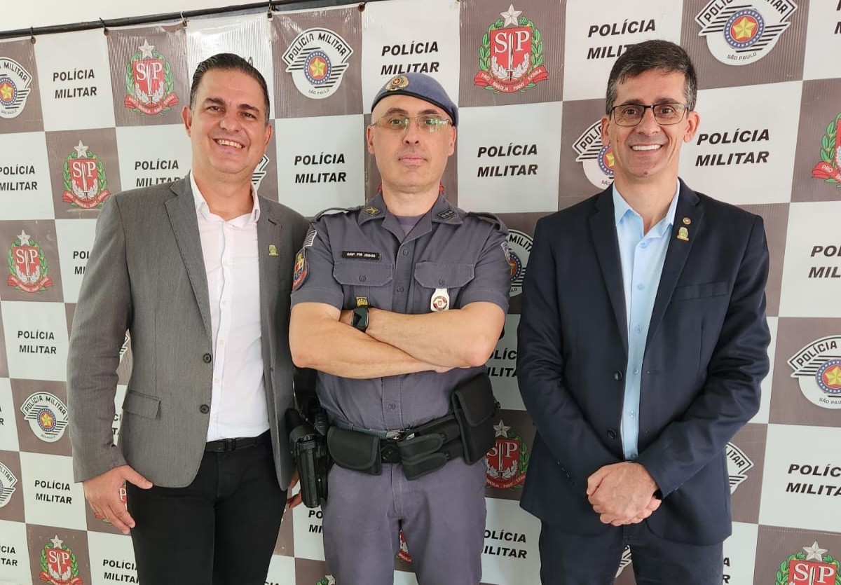 Santa Bárbara d’Oeste recebe duas novas viaturas para reforçar o patrulhamento