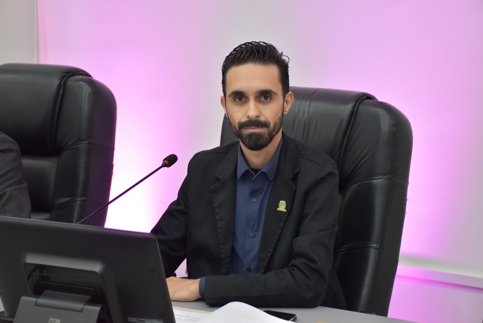 Vereador protocola requerimento e pede informações sobre fila de espera e encaminhamentos pelo SIRESP