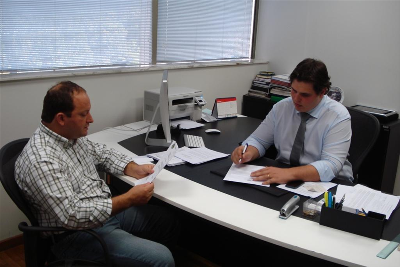 Juca entreu pedido em 2012 ao deputado Cauê Macris, pedindo verbas para reforma de telhado da APAE