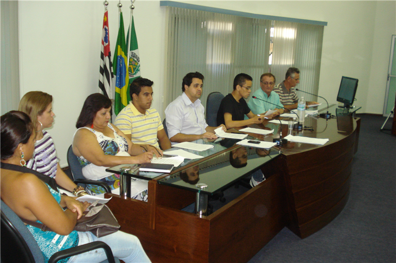 Reunião de condutores contou com a participação dos vereadores Pinguim e Carlão Motorista