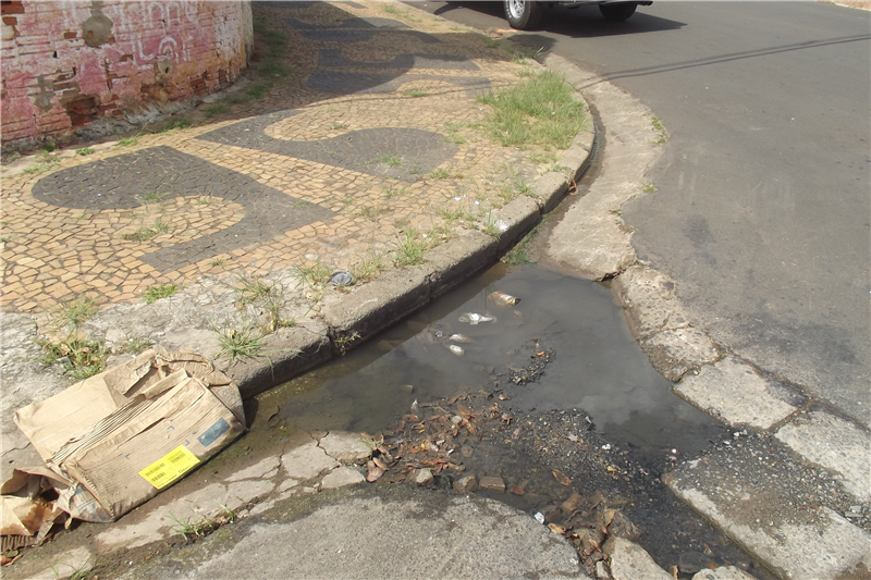 Canaleta na Vila Diva.