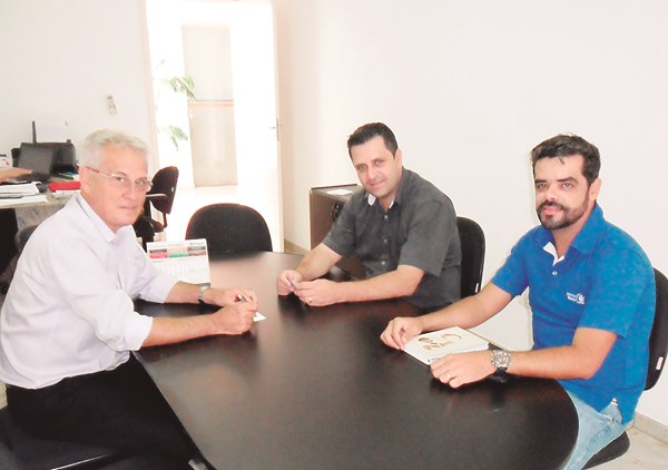 Celso intermedeia parceria entre Tigre e Acisb.