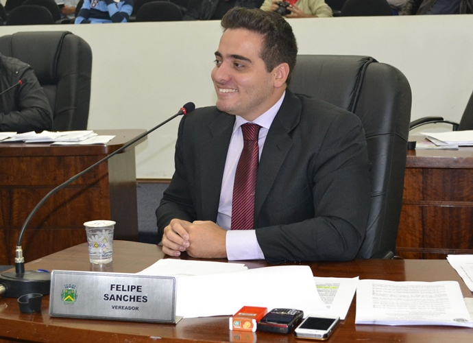 Vereador Felipe Sanches pede informações sobre rescisão de contrato de funcionários da VIBA.