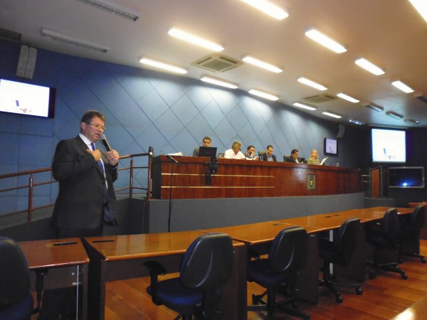 Palestra do Parlamento Metropolitano foi sediada em Campinas