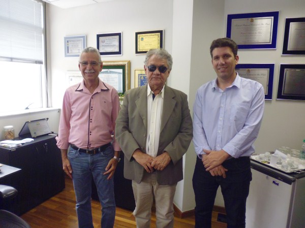 Carlão e Giovanni, durante reunião com deputado Rafael Silva